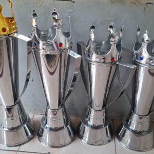 Piala Model Mahkota + Kuping